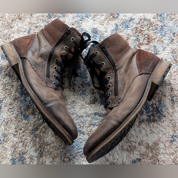 BullBoxer Mens Hansil Handcrafted Leather Boots - Picture 2 of 9